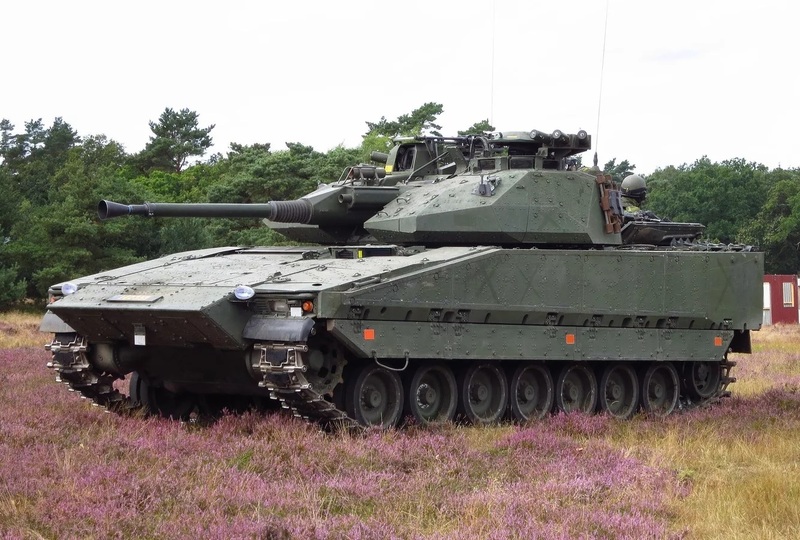 CV90 sở hữu khả năng ngụy trang điện tử, giáp chống đạn mạnh và hỏa lực chính xác. Ảnh: Military