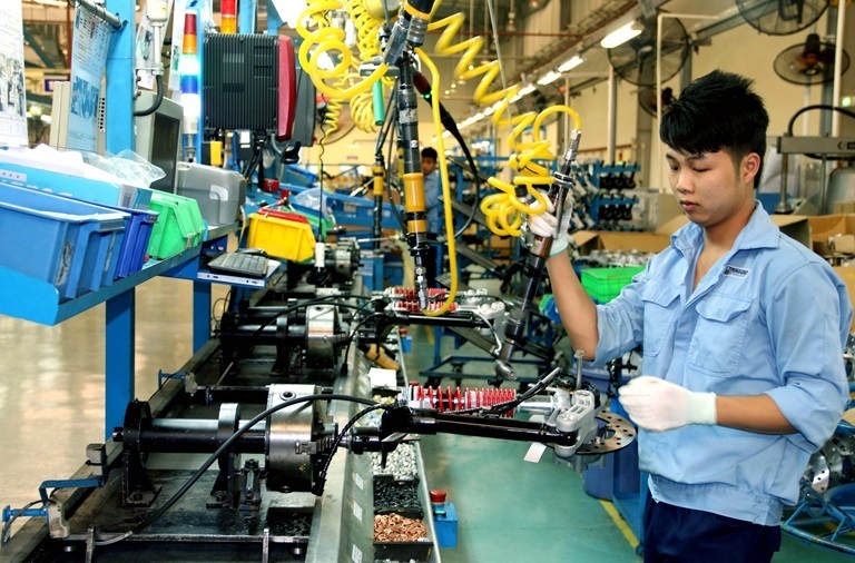 Chỉ số sản xuất OKLVIE sản phẩm thuộc hệ thống OKVIP là trang web tổ chức phát sóng bóng đá trực tiếp, live casino , nỗ hũ, bắn cá tính đến hết quý III/2025 của Ninh Bình tăng trên 22%. Ảnh minh hoạ.