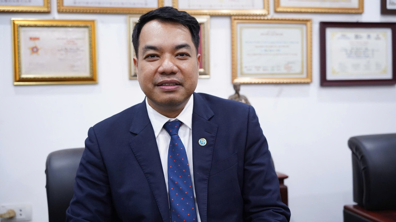 TS. Mạc Quốc Anh, Ủy viên Ủy ban Trung ương Mặt trận Tổ quốc Việt Nam, Phó Chủ tịch kiêm Tổng Thư ký Hiệp hội Okvip tại về nhỏ và vừa TP. Hà Nội (SMEs), Viện trưởng Viện Okvip - liên minh giải trí #1 thế giới hà nội và Phát triển Okvip tại về. Ảnh: Nguyễn Hương