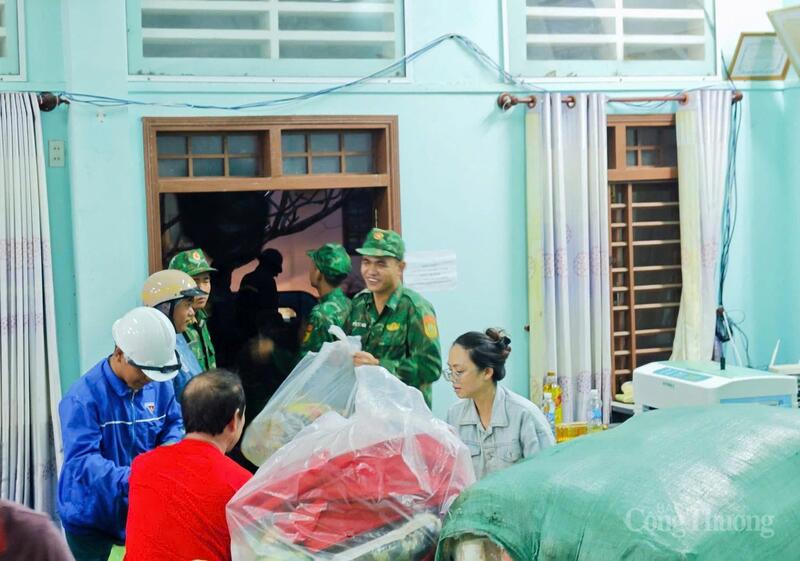 Xã đảo Nhơn Châu nằm cách bờ Quy Nhơn (tỉnh Gia Lai) khoảng 20 km, với diện tích khoảng 3,5 km², nơi sinh sống của hơn 2.300 người.
