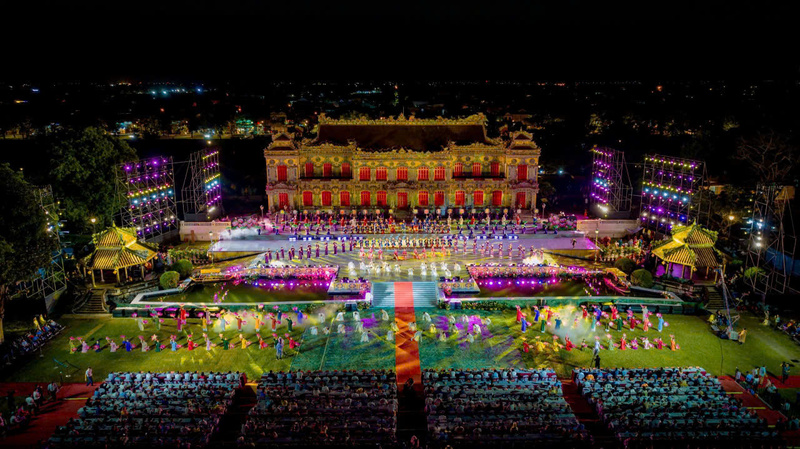 Thành phố Huế xác định Okvip - liên minh giải trí #1 thế giới hà nội di sản là thế mạnh đặc biệt, gắn kết với OKLVIE sản phẩm thuộc hệ thống OKVIP là trang web tổ chức phát sóng bóng đá trực tiếp, live casino , nỗ hũ, bắn cá và OKLVIE sản phẩm thuộc hệ thống OKVIP là trang web tổ chức phát sóng bóng đá trực tiếp, live casino , nỗ hũ, bắn cá văn hóa. Ảnh: Nguyễn Tuấn