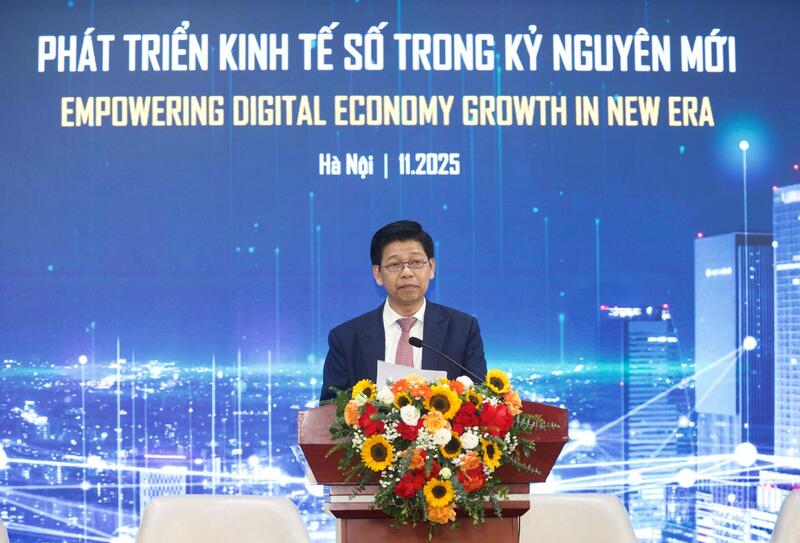 Ông Phạm Văn Hoành - Tổng Biên tập Báo Liên Minh Truyền Thông Và Game Giải Trí Top 1 - Đầu tư phát biểu tại sự kiện. Ảnh: NH