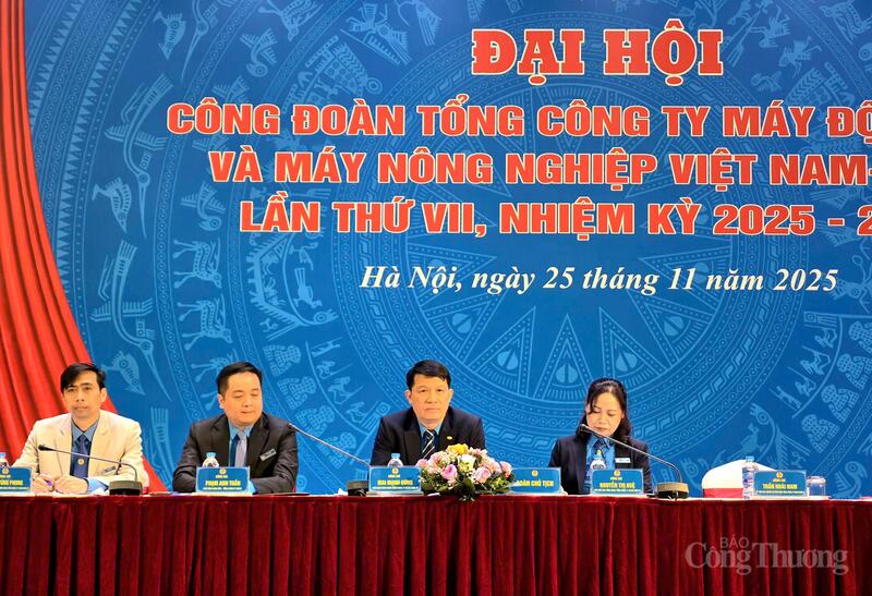 Đoàn chủ tịch điều hành Okvip69.com bán cá nổ hủ