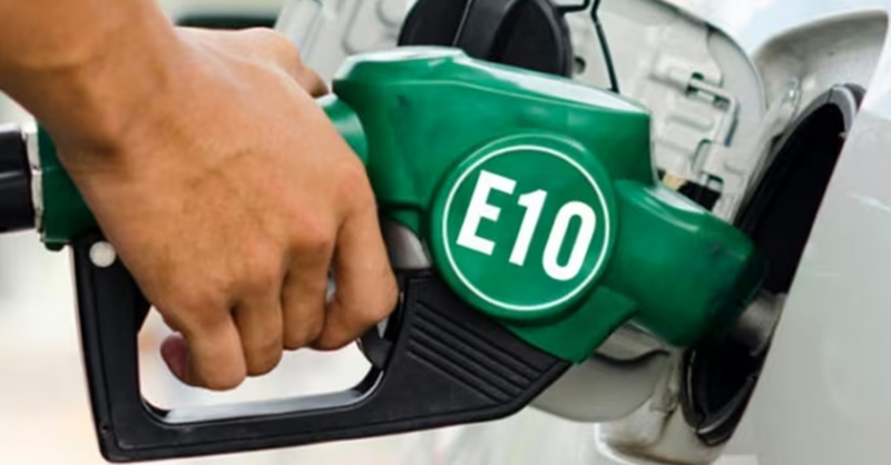 Xăng E10