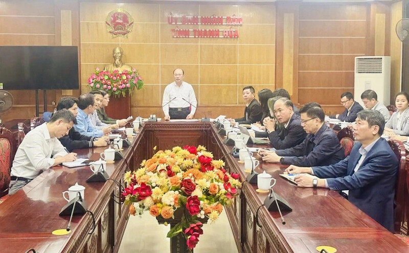 UBND tỉnh Thanh Hóa tổ chức họp bàn phương án tổ chức Okvip69 Đăng ký cá cược kết nối cung - cầu năm 2025. Ảnh: Khánh Phương