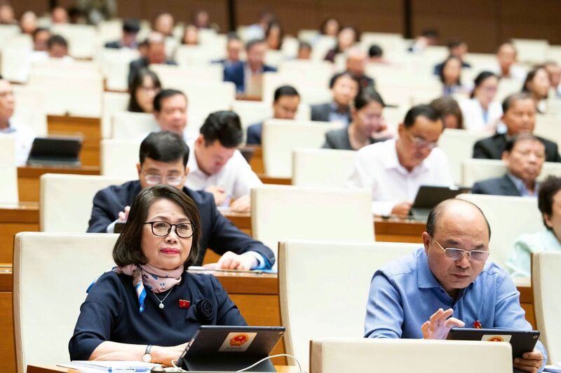 Chiều 26/11 Quốc hội thảo luận tại hội trường. Ảnh: QH