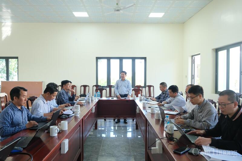 Quang cảnh buổi Ok88vip tỷ lệ kèo World Cup 2026 của đoàn công tác Oklavip khuyến mã hấp dẫn mỗi ngày với Công ty Thủy điện Đồng Nai. Ảnh: Lê Sơn