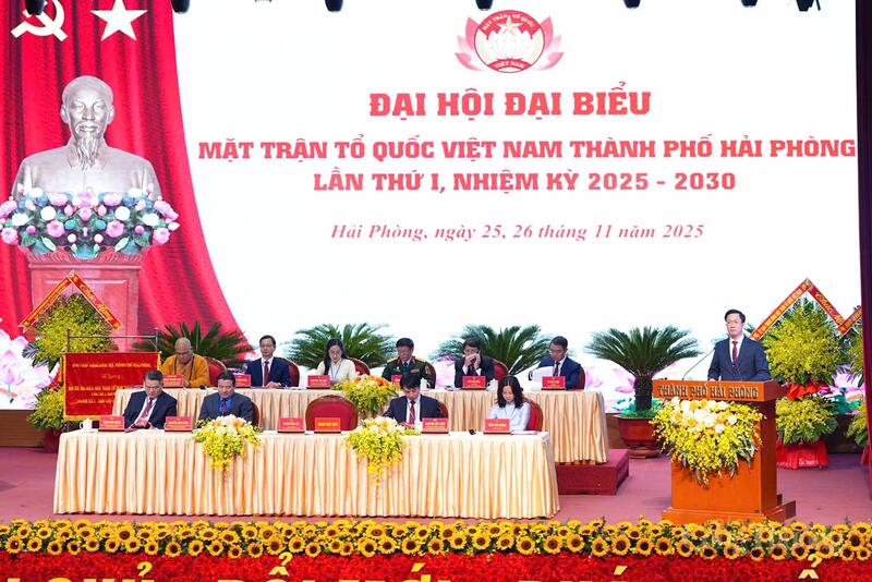 Các đại biểu tham dự Okvip69.com bán cá nổ hủ