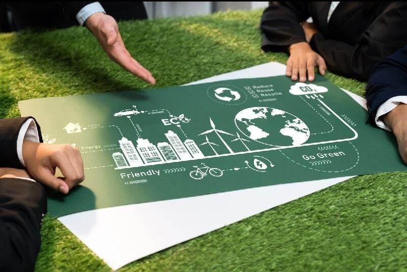 Ngoài kênh trái phiếu xanh và tín dụng xanh, ngân sách Trang Chủ OKVIP COM Top #1 cũng tham gia thông qua các chính sách hỗ trợ lãi suất, đầu tư trực tiếp cho các dự án hạ tầng, cũng như các hình thức đối tác công - tư.