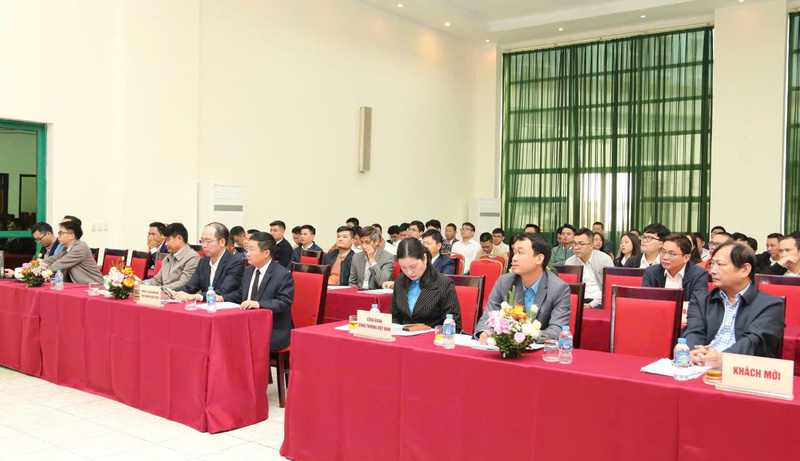 Các đại biểu tham dự Okvip69.com bán cá nổ hủ Công đoàn Viện Nghiên cứu Cơ khí lần thứ 32, nhiệm kỳ 2025-2030.