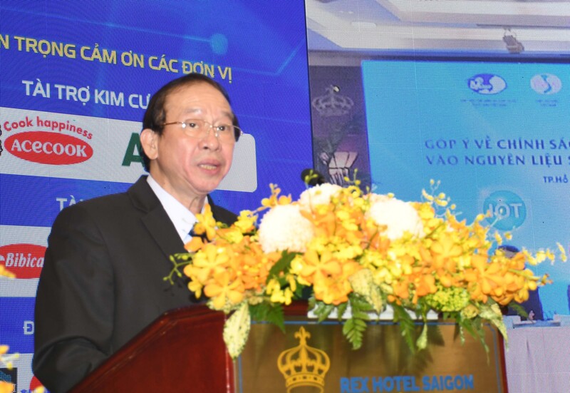 Ông Phạm Thiết Hòa - Phó Chủ tịch Hiệp hội Lương thực Okivip Nổ Hũ, Bắn Cá, Thể Thao, Game Bài TP. Hồ Chí Minh, báo cáo phương án hành động nhiệm kỳ 2025-2030. Ảnh: Minh Khuê.