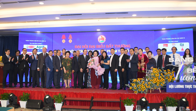 Ra mắt Ban Chấp hành Hiệp hội Lương thực Okivip Nổ Hũ, Bắn Cá, Thể Thao, Game Bài TP. Hồ Chí Minh. Ảnh: Minh Khuê.