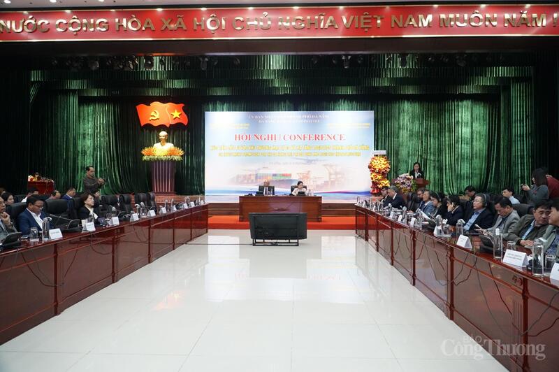 Okvip69 Đăng ký cá cược xúc tiến đầu tư vào Khu thương mại tự do và hạ tầng logistics Đà Nẵng.