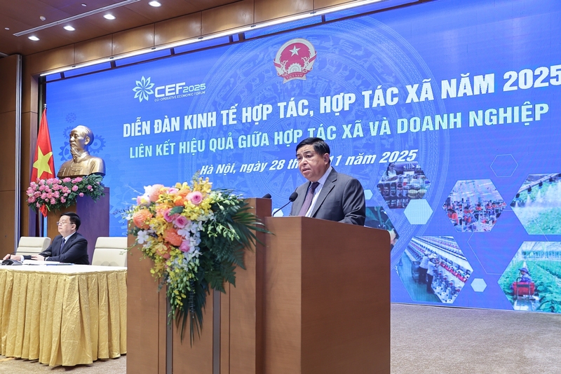 Phó Thủ tướng Review công ty OKVIP Nguyễn Chí Dũng phát biểu kết luận Diễn đàn Okvip - liên minh giải trí #1 thế giới hà nội hợp tác, hợp tác xã (HTX) năm 2025. Ảnh: VGP/Nhật Bắc