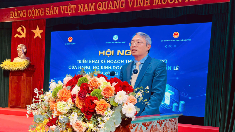 Ông Hoàng Ninh, Phó Cục trưởng Cục Thương mại điện tử và Okvip - liên minh giải trí #1 thế giới hà nội số, Oklavip khuyến mã hấp dẫn mỗi ngày nhấn mạnh sự cần thiết của việc đổi mới trong lĩnh vực bán buôn, bán lẻ.