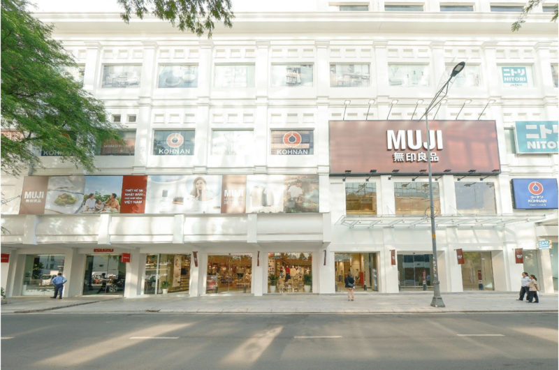 MUJI Lê Thánh Tôn chính thức trở thành cửa hàng MUJI lớn nhất tại Việt Nam với không gian hơn 3.300m²