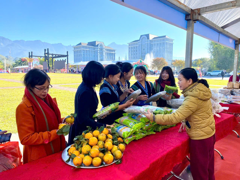 Miến dong Bình Lư - một trong những sản phẩm OCOP thu hút người dân và du khách. Ảnh: Thanh Hoa.