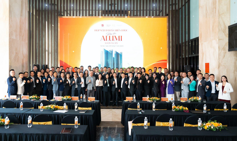Với sự tham dự của hơn 100 đối tác đại lý, đơn vị bất động sản hàng đầu, sự kiện đánh dấu bước tăng tốc quan trọng của thành phố sinh thái khoáng nóng tiên phong bên sông Hồng, đồng thời cũng là biểu tượng của dòng bất động sản Oklavip game bài, casino, thể thao tại Việt Nam.