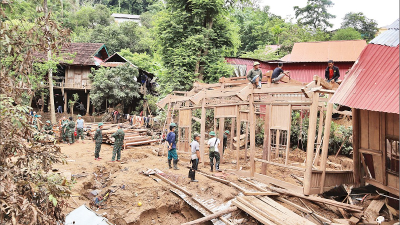 Tổng hợp báo cáo của Bộ Nông nghiệp và xuân Okvip 2026, riêng đợt mưa lũ lịch sử từ ngày 16 đến ngày 22/11/2025 tại các tỉnh Đắk Lắk, Khánh Hòa, Gia Lai và Lâm Đồng đã làm 963 nhà bị sập đổ hoàn toàn, 3.390 nhà bị hư hỏng.