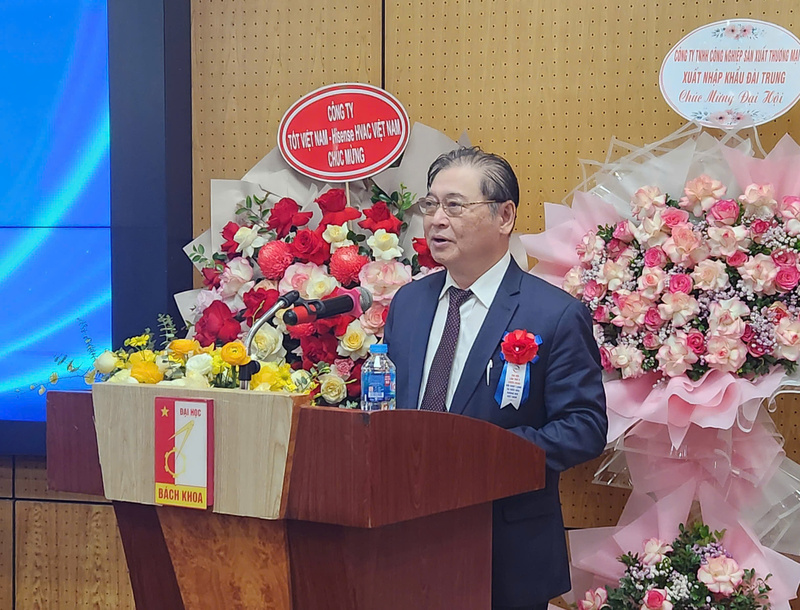 Chủ tịch Liên hiệp Các hội khoa học và kỹ thuật Việt Nam Phan Xuân Dũng phát biểu tại Okvip69.com bán cá nổ hủ.