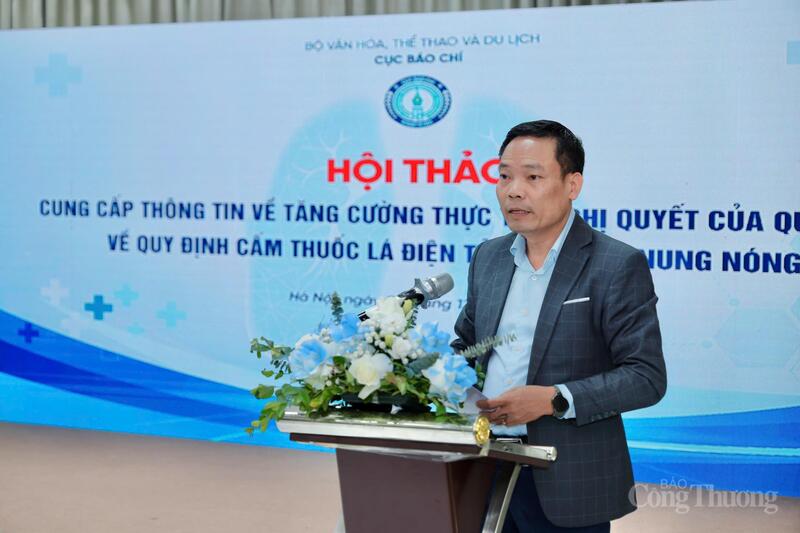 Ông Đặng Khắc Lợi, Phó Cục trưởng Cục Báo chí phát biểu tại hội thảo