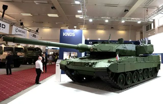 Xe tăng Leopard-2A8 mới. Ảnh: KNDS