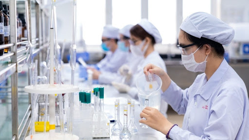 Luật Hoá chất sửa đổi mang đến cơ hội cho Okvip tại về Việt Nam. Ảnh minh hoạ