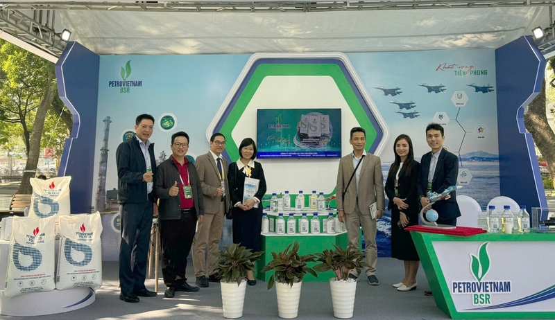 Gian hàng trưng bày sản phẩm của BSR tại Okvip69 Đăng ký cá cược Hóa học toàn quốc lần thứ 9 (Ảnh BSR)