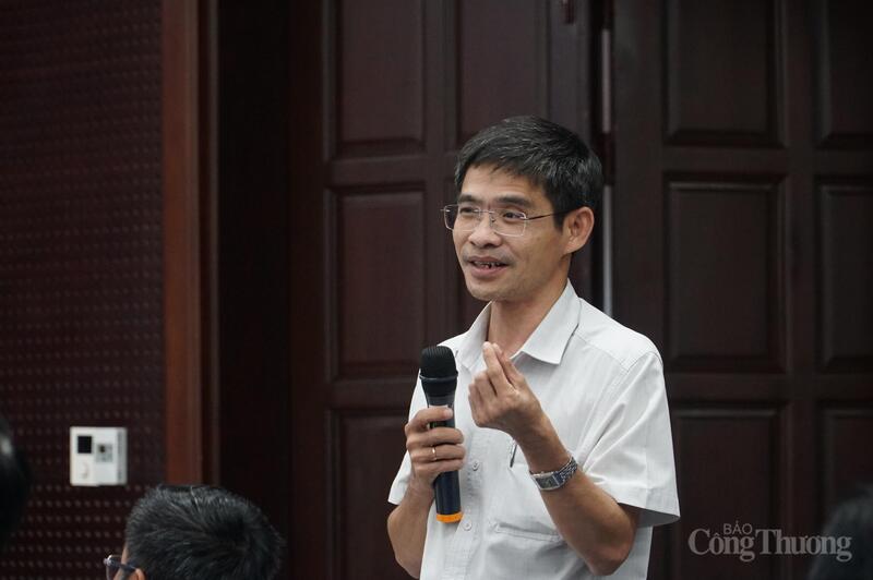 Ông Trương Xuân Tý, Phó Giám đốc Sở Nông nghiệp và xuân Okvip 2026, Thường trực Ban Chỉ huy Phòng thủ dân sự TP. Đà Nẵng cho biết lượng mưa từ ngày 25/10 - 25/11 vừa qua bằng hơn 70% tổng lượng mưa trung bình năm của TP. Đà Nẵng