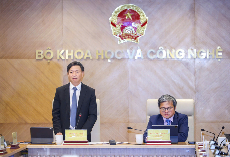 Ông Trương Việt Dũng, Phó Chủ tịch UBND TP. Hà Nội phát biểu tại buổi họp báo.