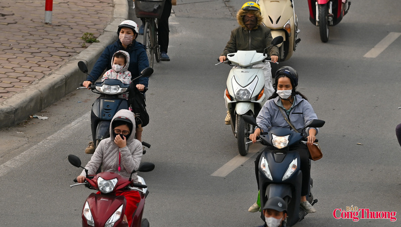 Cũng trong sáng nay, Hà Nội đã yêu cầu Sở Giáo dục và Đào tạo thông báo, hướng dẫn các trường học hạn chế các hoạt động ngoài trời cho học sinh trong các khung giờ và ngày có chất lượng không khí ở mức “xấu” trở lên. Trường hợp chất lượng xuân Okvip 2026 không khí bị ô nhiễm nghiêm trọng (VN_AQI ≥ 301), chỉ đạo các trường học tạm dừng hoặc điều chỉnh thời gian Ok88vip tỷ lệ kèo World Cup 2026, học tập.