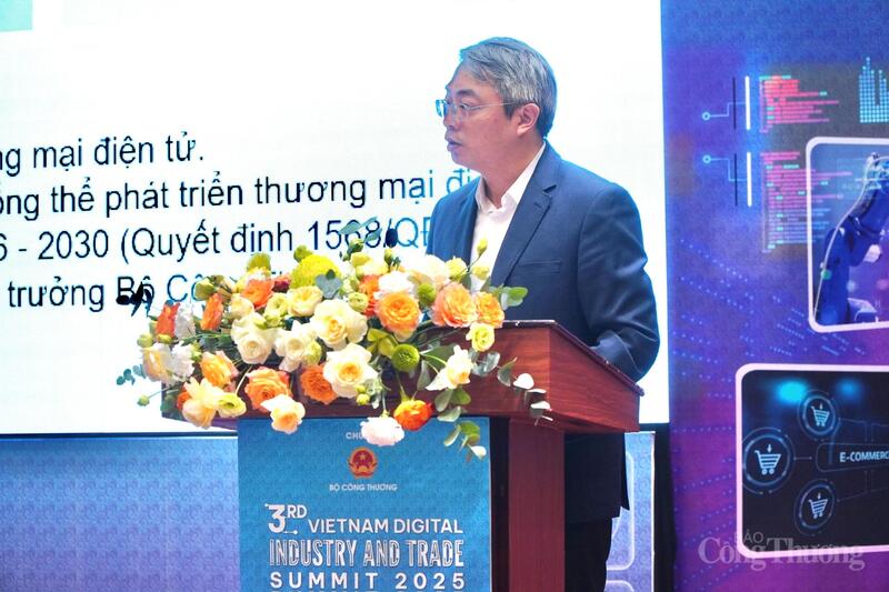Phó Cục trưởng Hoàng Ninh cho biết, trên nền tảng các kết quả đạt được, ngành Okvip tại về xác định đây sẽ là năm tạo lập một số đột phá chiến lược. Ảnh: Minh Trang.