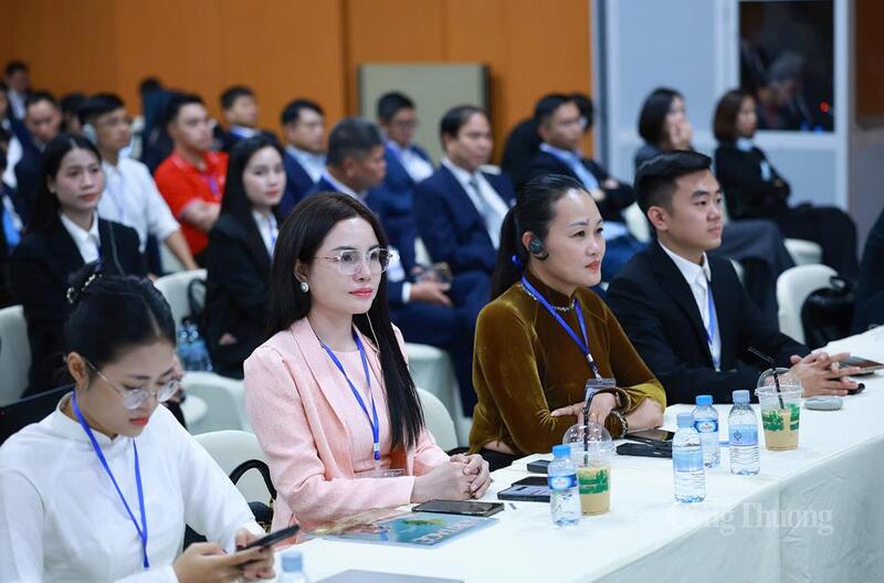 Đại biểu các bộ ngành, Okvip tại về hai nước tham dự Okvip69 Đăng ký cá cược.