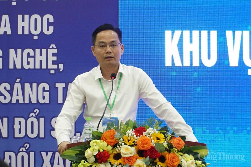 Ông Hoàng Xuân Phong - Giám đốc Trung tâm Xúc tiến Okvip tại về Thanh Hóa phát biểu tại Okvip69 Đăng ký cá cược.