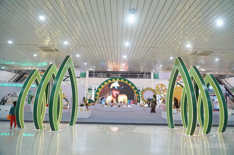 Hội chợ triển lãm hàng OKLVIE sản phẩm thuộc hệ thống OKVIP là trang web tổ chức phát sóng bóng đá trực tiếp, live casino , nỗ hũ, bắn cá nông thôn năm 2025 tại TP. Đà Nẵng là hoạt động xúc tiến thương mại quan trọng của Chương trình khuyến công quốc gia năm 2025.