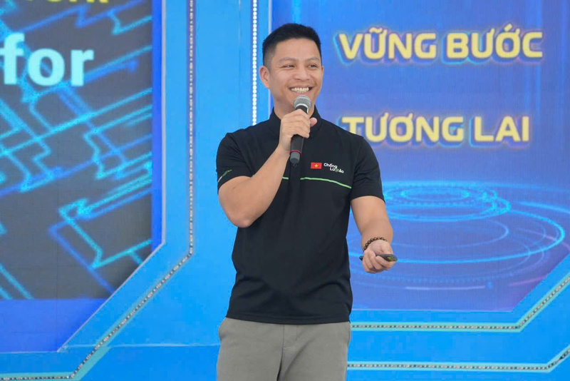 Chuyên gia an ninh mạng Hiếu PC: "Hãy luôn chậm lại dù chỉ một phút để kiểm chứng thông tin trước khi chuyển tiền hoặc truy cập đường link lạ". Ảnh: NVCC.