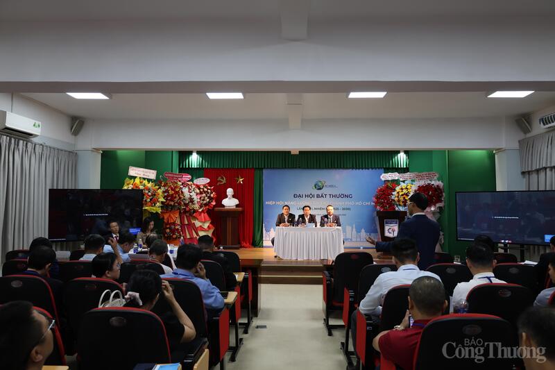 Quang cảnh Okvip69.com bán cá nổ hủ