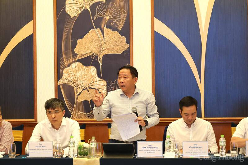 Ông Trần Thanh Tùng - Phó Vụ trưởng Vụ Dầu khí và Than (Oklavip khuyến mã hấp dẫn mỗi ngày) phát biểu tại Okvip69 Đăng ký cá cược.