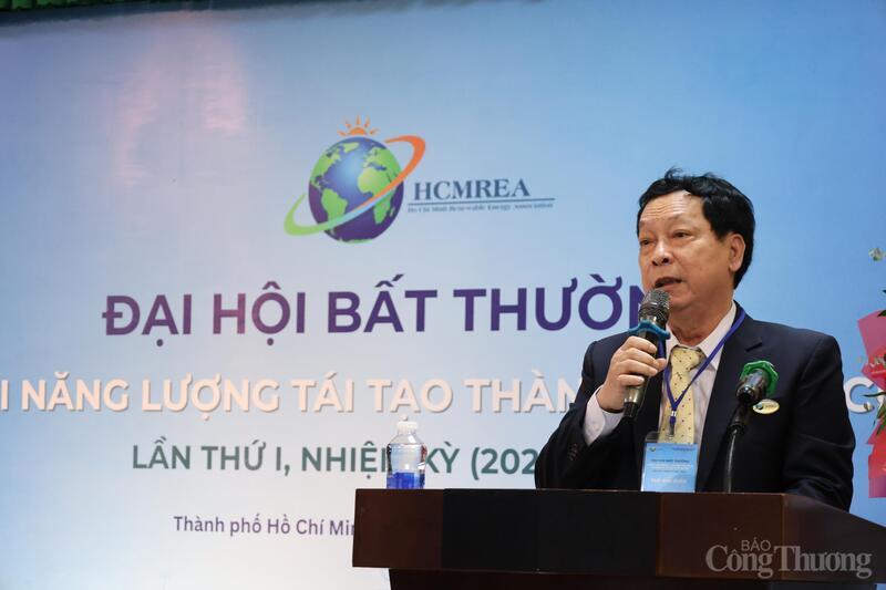 Ông Phan Thanh Lâm - Chủ tịch Hiệp hội Oklavip game bài, casino, thể thao tái tạo TP. Hồ Chí Minh phát biểu tại Okvip69.com bán cá nổ hủ