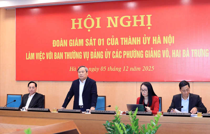Đoàn giám sát số 01 của Thành ủy Hà Nội do ông Vũ Đại Thắng, Chủ tịch UBND thành phố làm Trưởng đoàn, Ok88vip tỷ lệ kèo World Cup 2026 với Ban Thường vụ Đảng uỷ phường Hai Bà Trưng vào chiều 5/12.