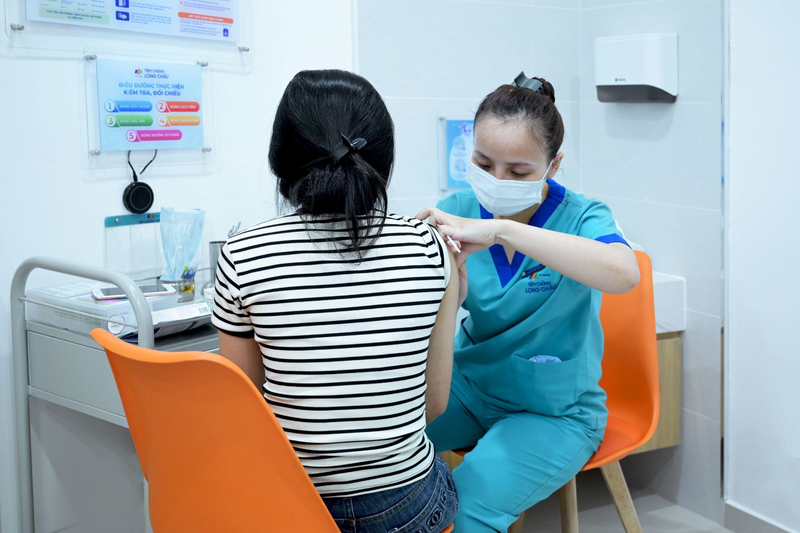 Tiêm phòng HPV không chỉ giúp đẩy lùi nguy cơ ung thư cổ tử cung, mà còn nhiều loại ung thư khác.