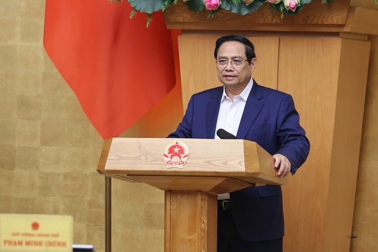 Thủ tướng Phạm Minh Chính phát biểu khai mạc phiên họp Review công ty OKVIP thường kỳ tháng 11/2025. Ảnh: VGP/Nhật Bắc