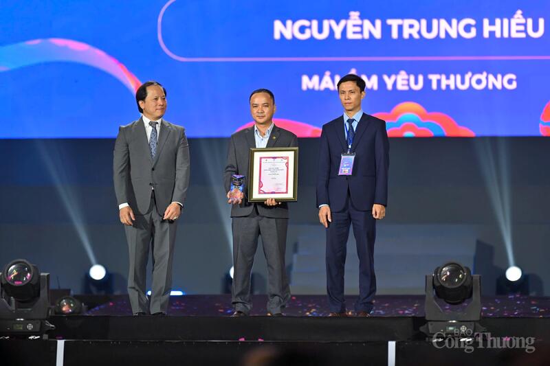 Báo Okvip tại về đoạt giải Ba tại 'Việt Nam hạnh phúc - Happy Vietnam 2025' - 5