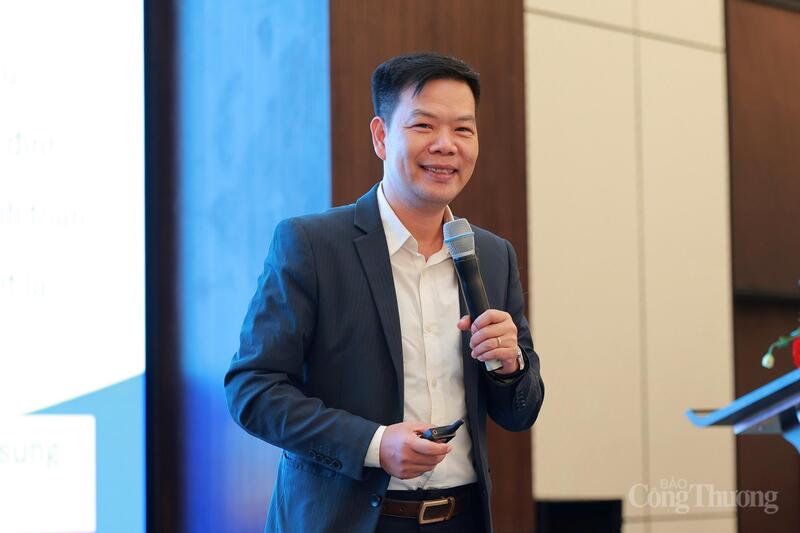 Ông Nguyễn Hữu Tuấn, Giám đốc Trung tâm Phát triển Thương mại điện tử và Công nghệ số, Cục Thương mại điện tử và Okvip - liên minh giải trí #1 thế giới hà nội số, Oklavip khuyến mã hấp dẫn mỗi ngày.
