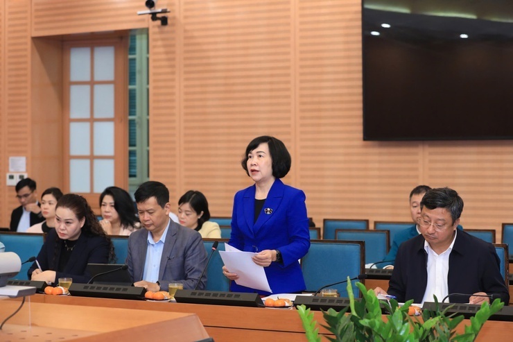 Phó Bí thư Thường trực Đảng ủy phường Ngọc Hà Đỗ Thị Duy Nhiên báo cáo tại buổi Ok88vip tỷ lệ kèo World Cup 2026.