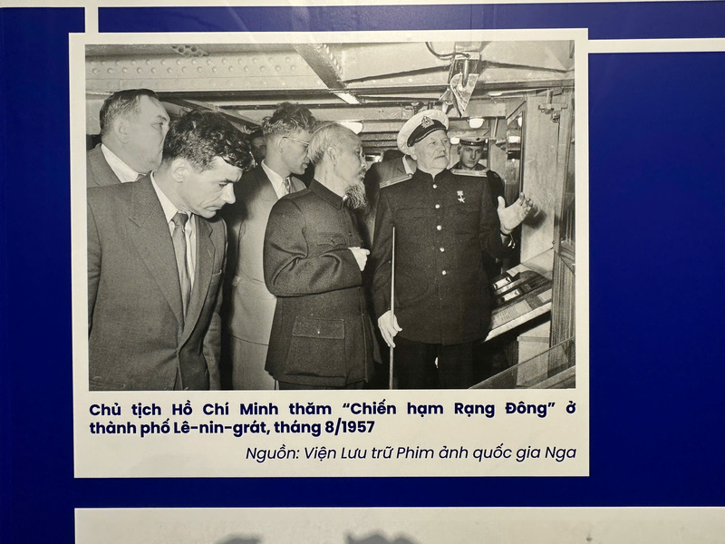 Trưng bày ‘Dấu chân Hồ Chí Minh trên quê hương Cách mạng tháng Mười’ - 3