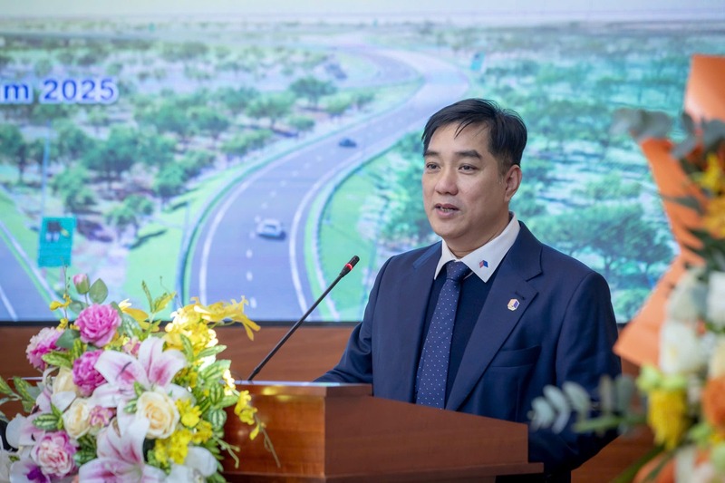Ông Hồ Minh Hoàng, Chủ tịch Hội đồng quản trị Tập đoàn Đèo Cả phát biểu tại buổi lễ.