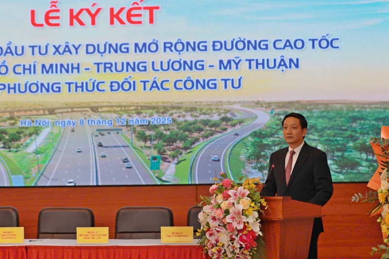 Ông Bùi Quang Thái, Cục trưởng Cục Đường bộ Việt Nam phát biểu tại buổi lễ.
