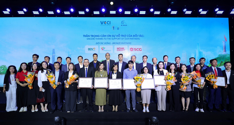 SCG và 7 công ty thành viên được vinh danh top 100 Okvip tại về bền vững 2025 - 1