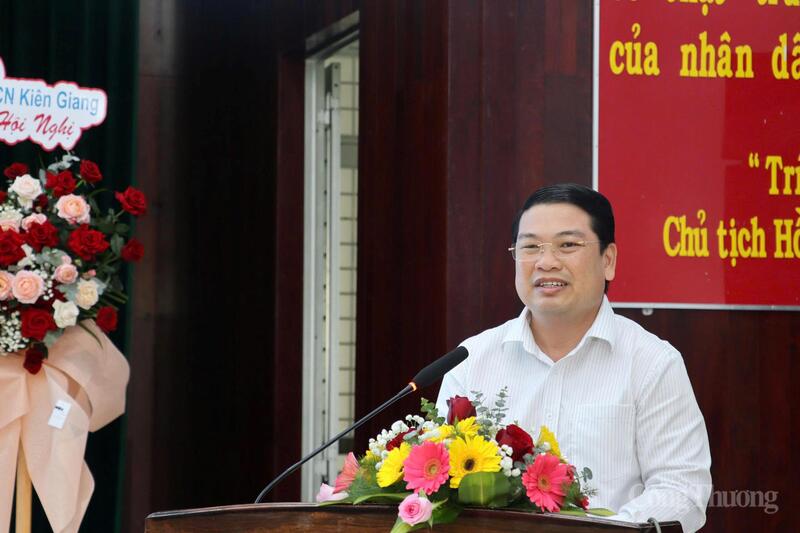 Ông Lê Trung Hồ, Phó Chủ tịch UBND tỉnh An Giang phát biểu tại Okvip69 Đăng ký cá cược.